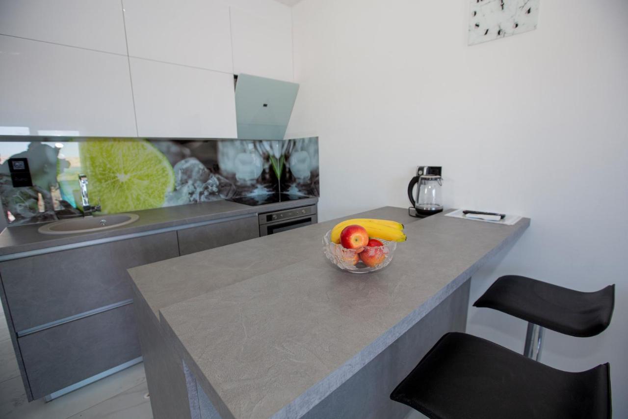 Mayana Apartment Cesarica Luaran gambar