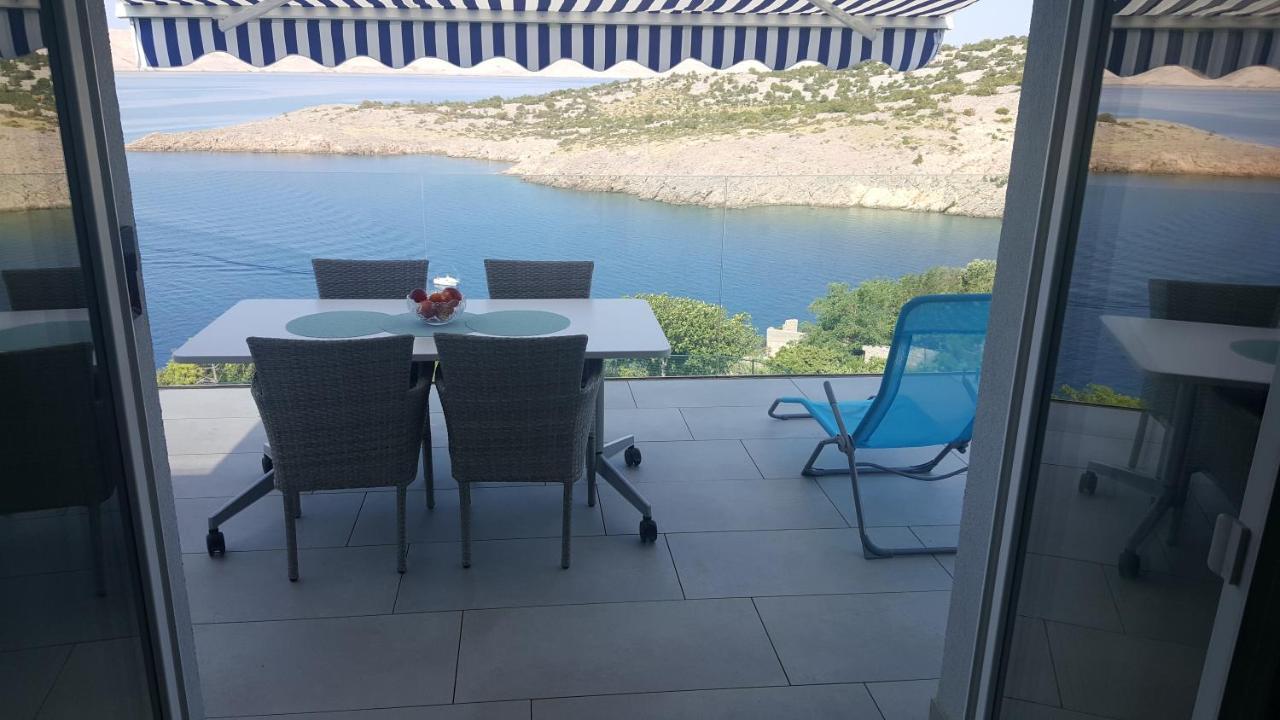 Mayana Apartment Cesarica Luaran gambar