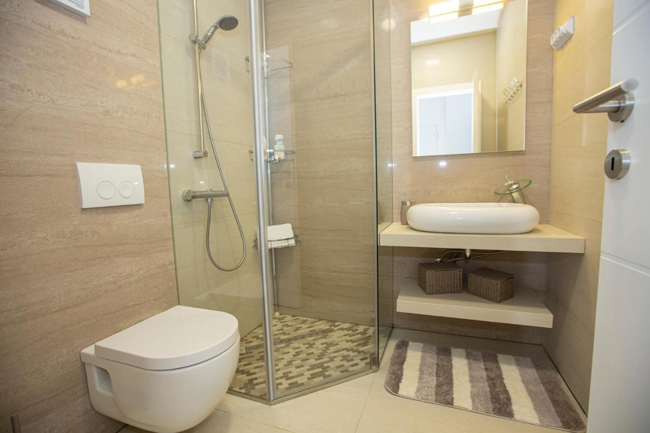 Mayana Apartment Cesarica Luaran gambar